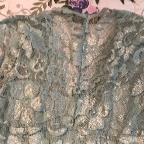 Lace blouse - Picture 4 of 4